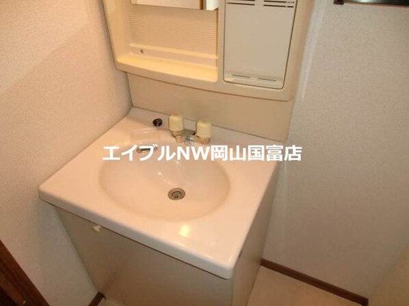 カーサマンションの物件内観写真